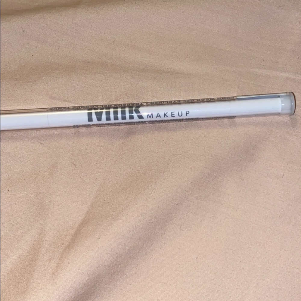 Milk make up eyeliner